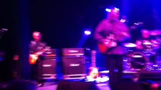 "Kids in the Dust" Sunnyboys