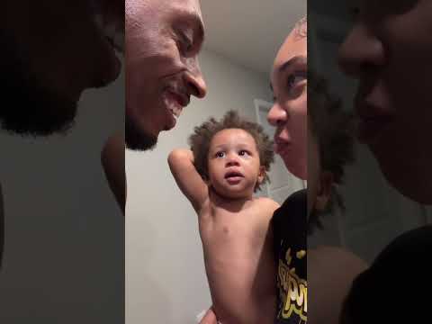 He really thought kisses was only for him 😂💚7️⃣