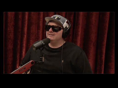 Joe Rogan Experience #2162 - Tim Dillon
