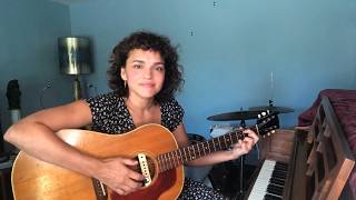 Norah Jones - Shoot The Moon - Live at Home