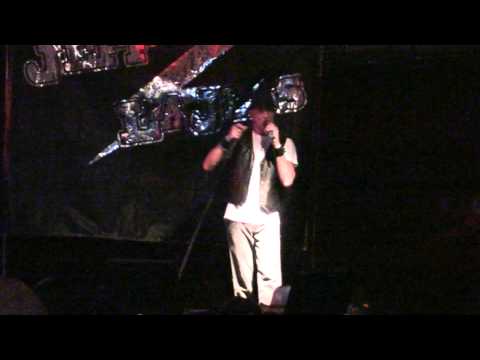 Jeff Lajess (JELVIS) COVERS Blake Sheltons - My Eyes