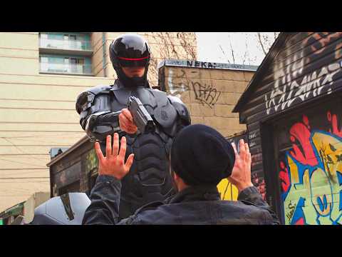 Mafia Killed A Good Cop And Scientist Made Him As Robocop To Hunt Them