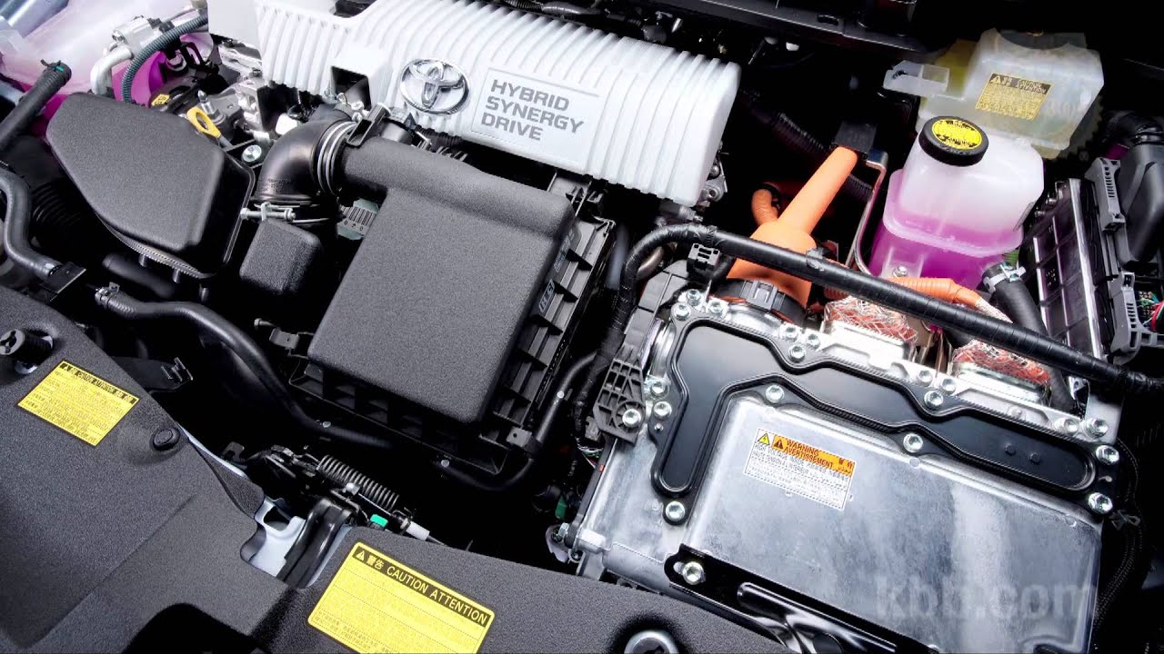 2014 Toyota Prius v - Review and Road Test