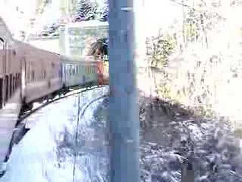 A 1833 (Iasi-Timisoara) intrand in tunelul de la Mestecanis