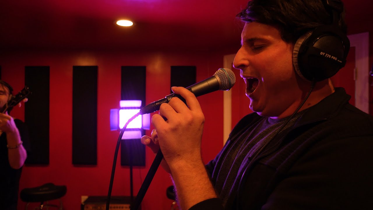 Promotional video thumbnail 1 for The Big Laird Band