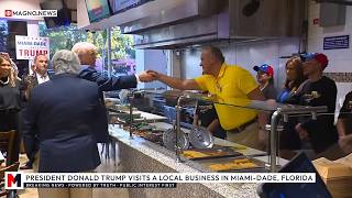 Download lagu 🇺🇸 Donald Trump Gets HERO Welcome at Venezuelan Arepas Bar in Miami-Dade, Florida mp3