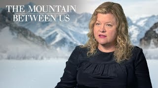 Video trailer för The Mountain Between Us | Cinematographer Mandy Walker | 20th Century FOX