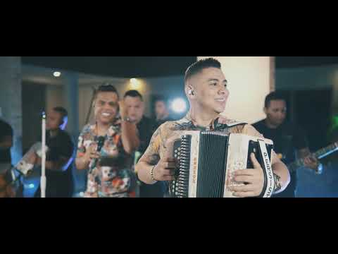 @HaffitDavid @JafidNazar Me Vive Coqueteando Live