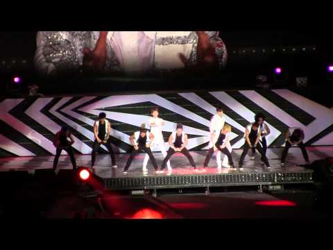 [FANCAM] 231112 SMTOWN SG - TVXQ (Keep your head down)