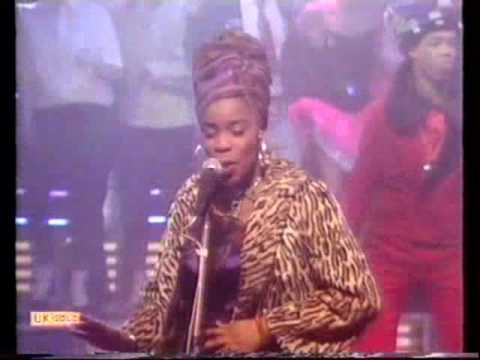 HQ - S-Express - Theme from S-Express - Top of the Pops 1988