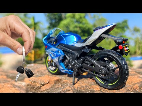 Unboxing of  Suzuki GSX-R1000 R | Scale 1:18 Model | Collectible | Miniature 🤩 ⚡