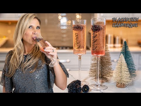 Three Ingredients Blackberry Champagne Cocktail