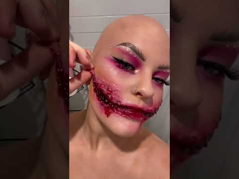 Special FX makeup is CRAZY 😂😅