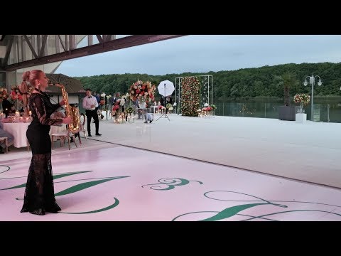 Lady Gaga & Bradley Cooper - Shallow | Donia Saxophone Cover | Club Snagov