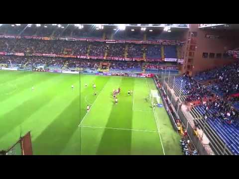 Genoa - Roma punizione Totti e esultanza settore ospiti.