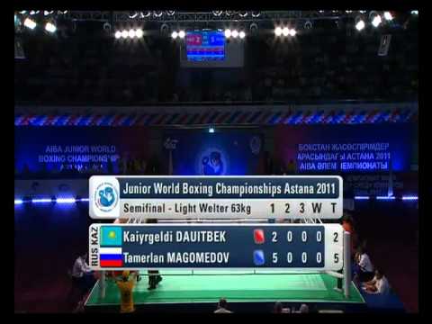 Light Welterweight Semi Final 1 (63kg) - AIBA Junior World Boxing Championships 2011