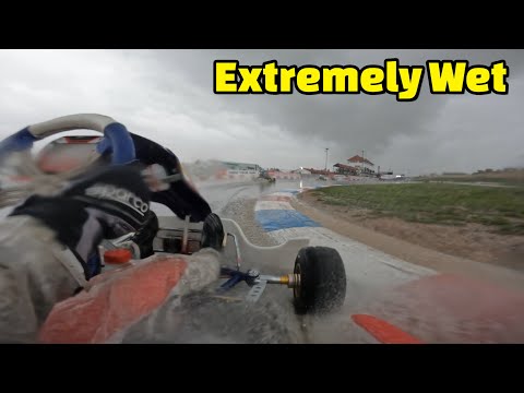 Rotax Senior Max onboard - KartCenter Campillos (extremely wet)