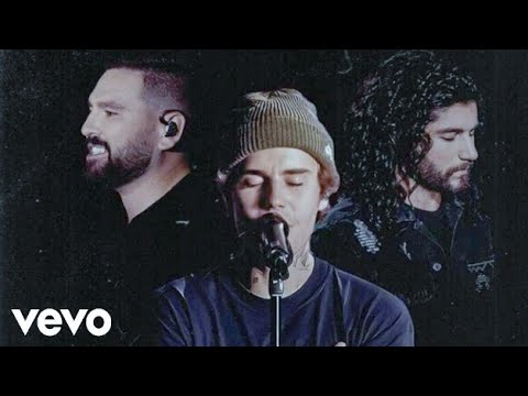 Justin Bieber - 10,000 Hours ft. Dan and Shay (Live) (CMA Awards 2020)