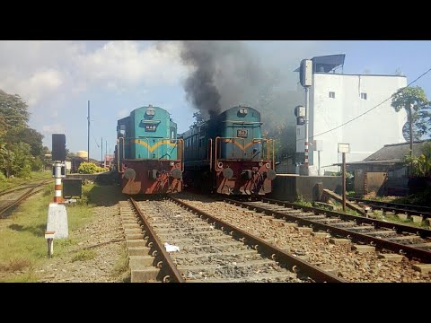 Sri Lanka Railway M8 847 Siyane Kumari Leaving & M8 848 Train No51 Track Chang  @ Matara Station