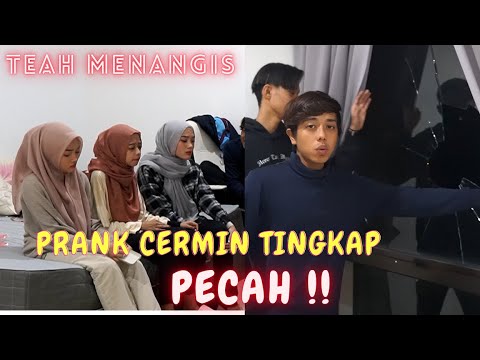 TEAH MEN4NGIS SEBAB T4KUT !!- PRANK PEC4H CERMIN MAHAL !!