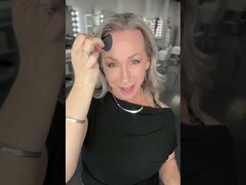 The Masterclass: JAFRA Beauty Advanced Silk Moisturizing Serum Foundation with Jackie Alves!