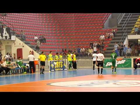 Futsal Corinthians / Unip 3 x Foz do Iguaçu 2 - Terceiro gol do Timão
