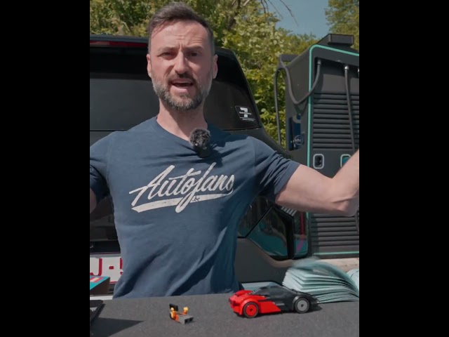 Lego VS Kia EV2!