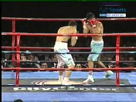 Gumersindo Lucas "Gumer" Carrasco vs. Domingo Mariano "El Fenómeno" Aguirre