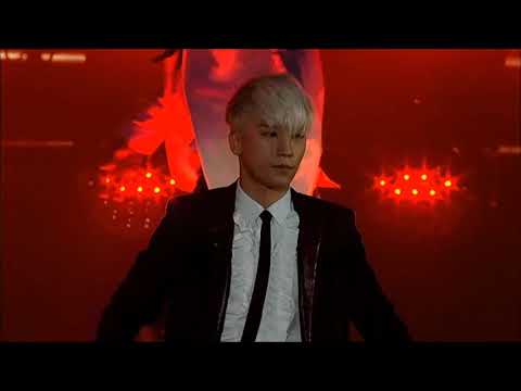 BIGBANG members when TOP's rapping