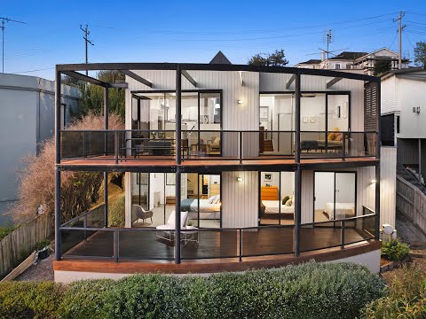 19 Melville Avenue, Newtown, VIC 3220, 4部屋, 2バスルーム, House