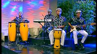 Download lagu SENANDUNG MADANI - CARILAH Live TVRI JABAR Gema Ramadhan 1437 H mp3