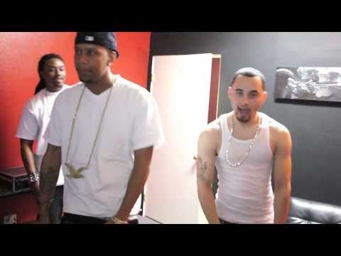 Banditz - Long Live the Real Niggaz ft. Joe Moses In Studio Performance