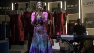 Lira and Soweto Spiritual Singers tribute to Mr Nelson Mandela at Sony 3D world