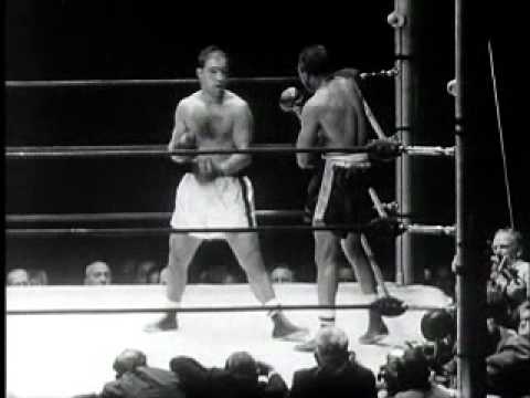 Marciano vs. Moore.wmv