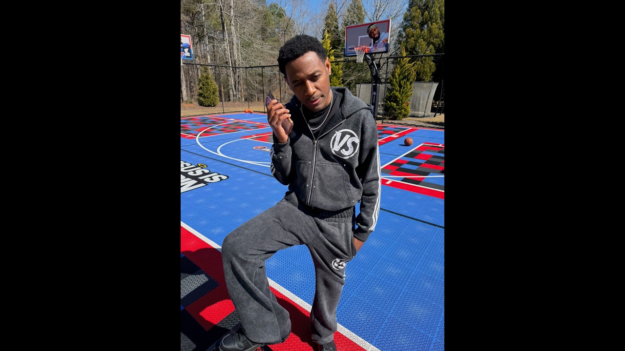 When Stephanie tells Wayne Honey Pot is not good for his brand!