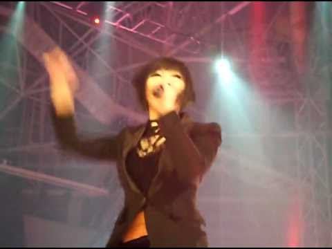 [FANCAM] 110219 2NE1 - CN @ DAUM-MTV mufest 2011