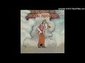 Atomic rooster-head in the sky