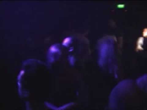 Muzikjunki vs dancingRobert