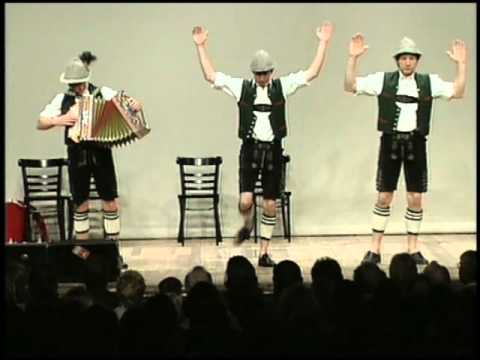 Gerhard Polt & Biermösl Blosn - Kung Fu-Plattler