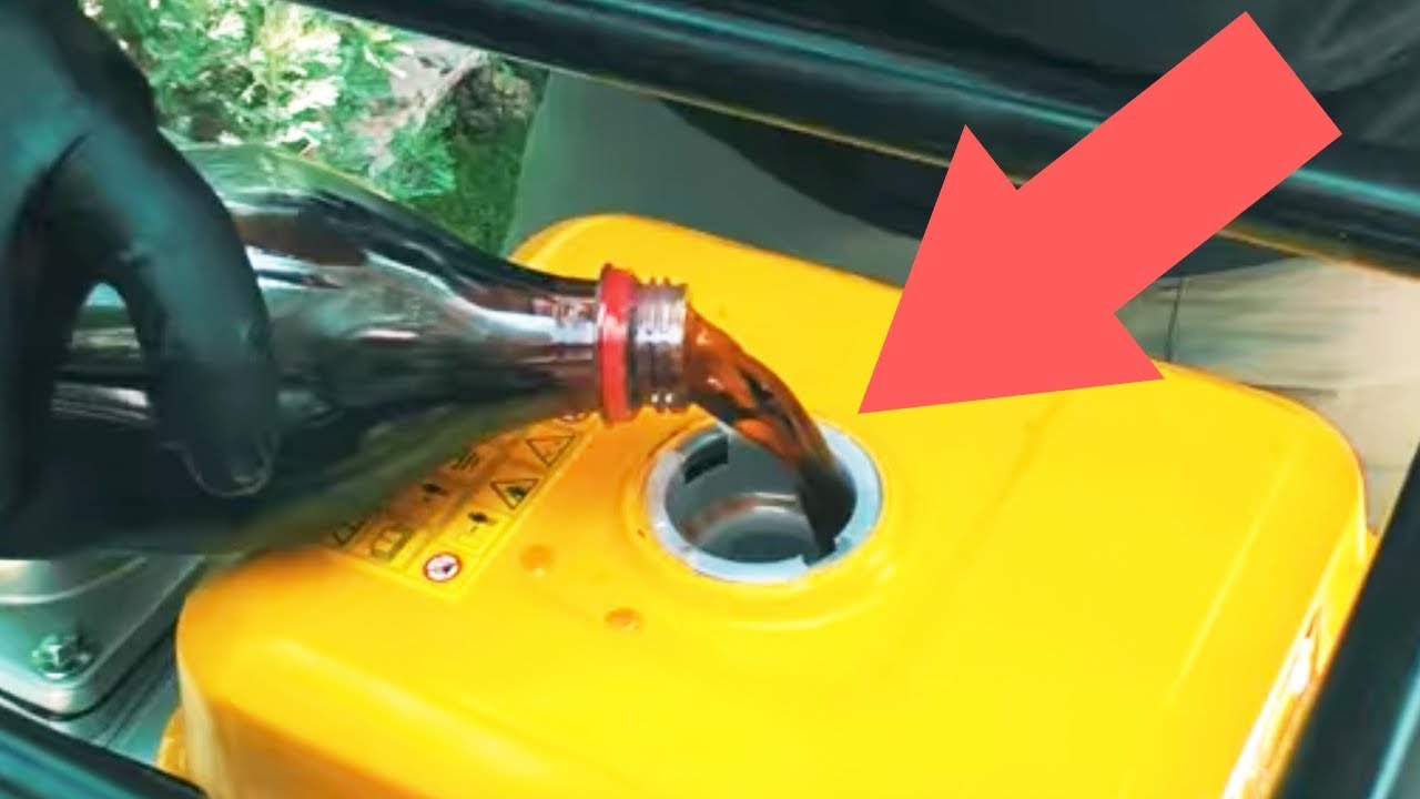 Herkesin Merak Ettiği Soru: Benzinli Arabaya Dizel Yakıt Koyarsak Ne Olur? (Kola+Su+Benzin+Dizel!)
