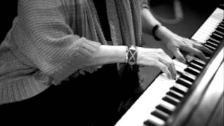 Monica Ramey with the Beegie Adair Trio - Dream Dancing