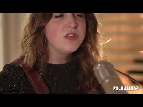 Folk Alley Sessions at 30A: Caroline Spence - “Sit Here and Love Me”