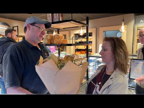 Cuijkse bakker Loeffen genomineerd voor lekkerste worstenbroodje