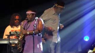 UNCUT FUNK: Funkentelechy (11.25.11 Tilburg, Netherlands) GEORGE CLINTON & PARLIAMENT FUNKADELIC