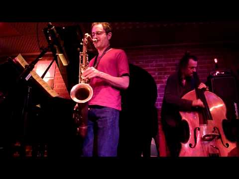 Moutin Reunion (ft Thomas Enhco & Rick Margitza) "Echoing" @ Sunside (Paris)