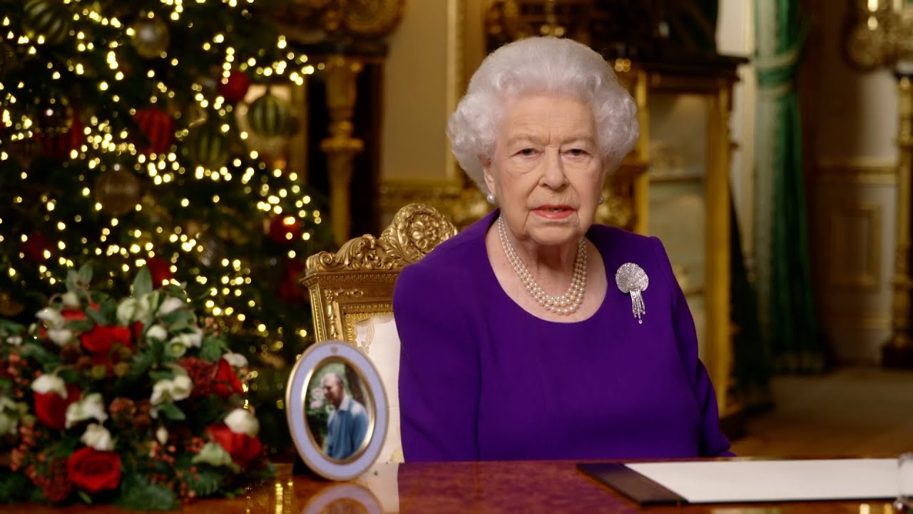 The Queen's Christmas Broadcast 2020 - YouTube