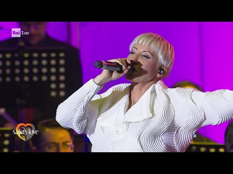 Malika Ayane canta "Ricomincio da qui" - Safety Love 14/07/2024