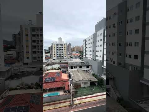 Apartamento à venda, no Edifício Ballamares em Camboriú, Tabuleiro, com 2 quartos, 75m²