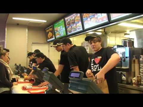 Blackpool TV - Blackpool Burger King Opening