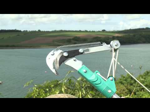 2-in-1 Tree Pruner and Saw